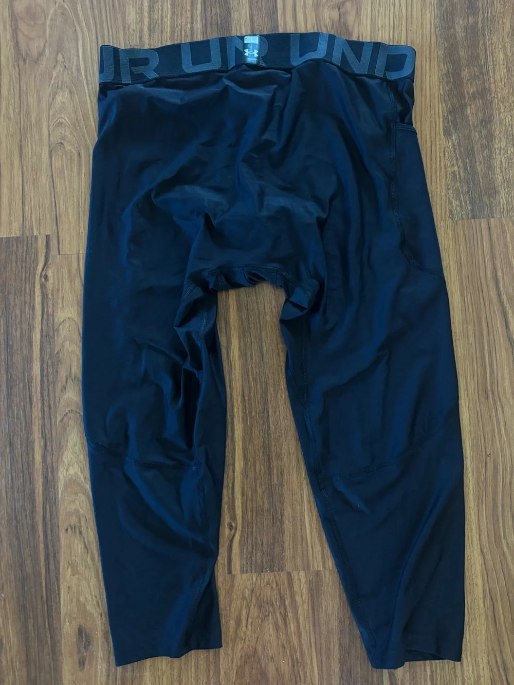 Under Armour Black Boys' Compression 3/4 Leggings